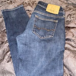 Boys American Eagle jeans skinny